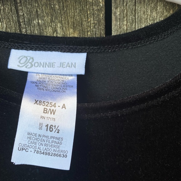 Bonnie Jean girls’ 16 1/2 dress, black velour top, red satin sash, polka dots - Picture 5 of 6